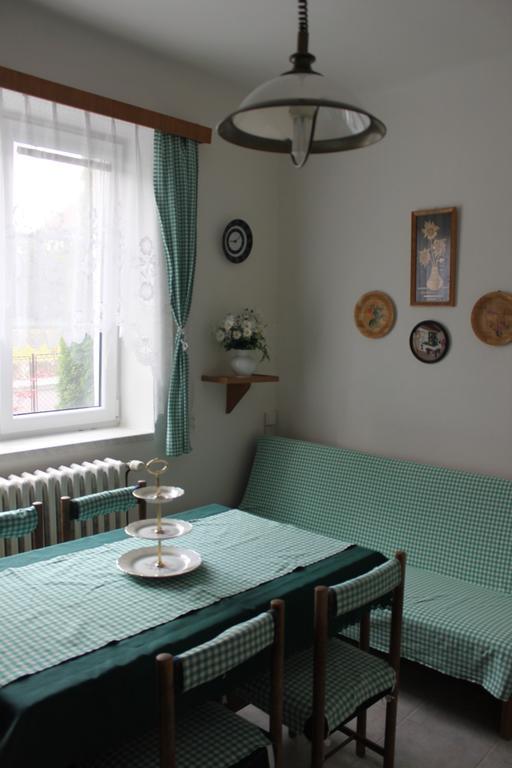 Domek U Lesa Bítov Szoba fotó